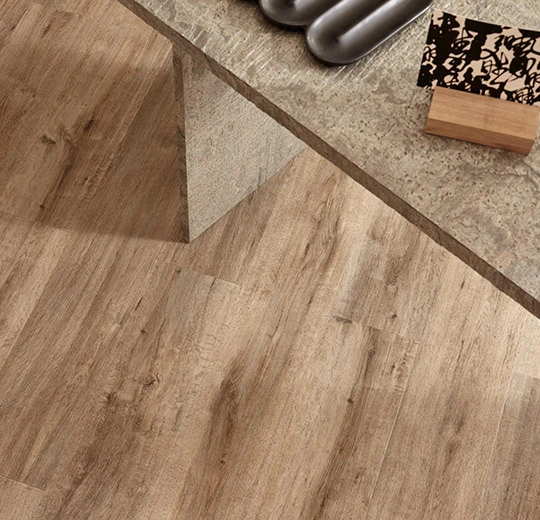 Forbo Allura Decibel Wood - 5103AD8 Golden Harvest Oak