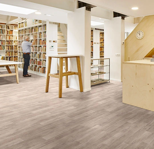 Forbo Flooring FR Rail - 010075FR Warm Oak