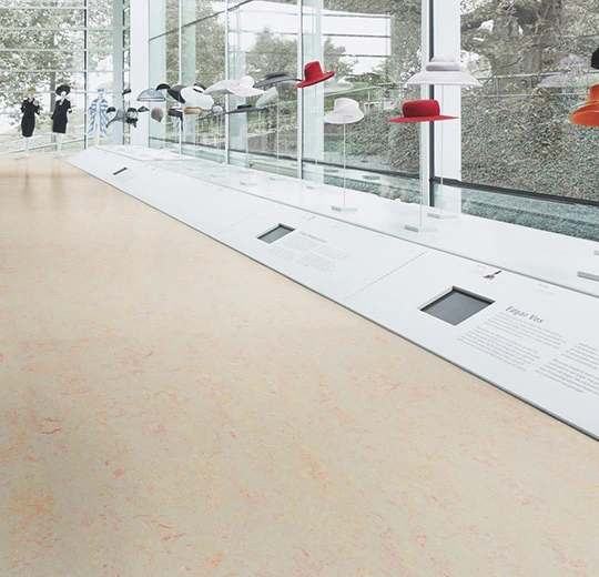 Forbo Marmoleum Marbled Splash - 3432 Fruit Punch