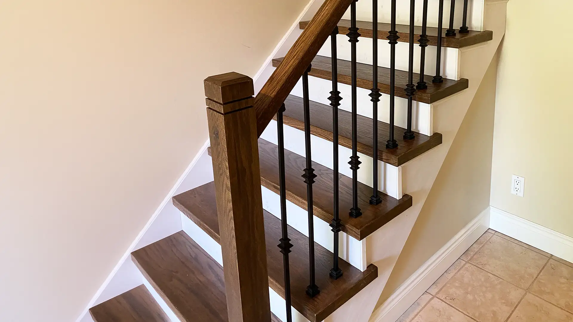 Premium Hardwood Staircase Upgrade for a Residential Home in Cambridge by Petun Flooring