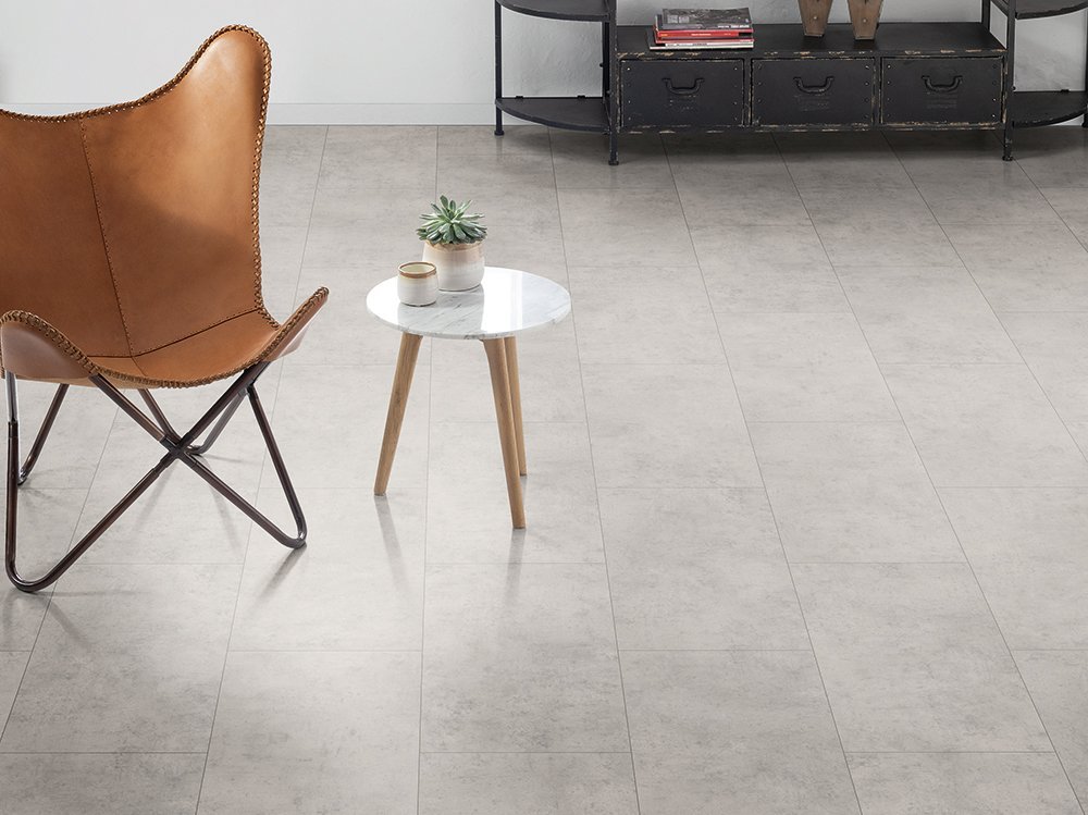 Light Gray Chicago Concrete EPL166 Egger Aqua+ Water Resistant Germany Laminate - Image 2