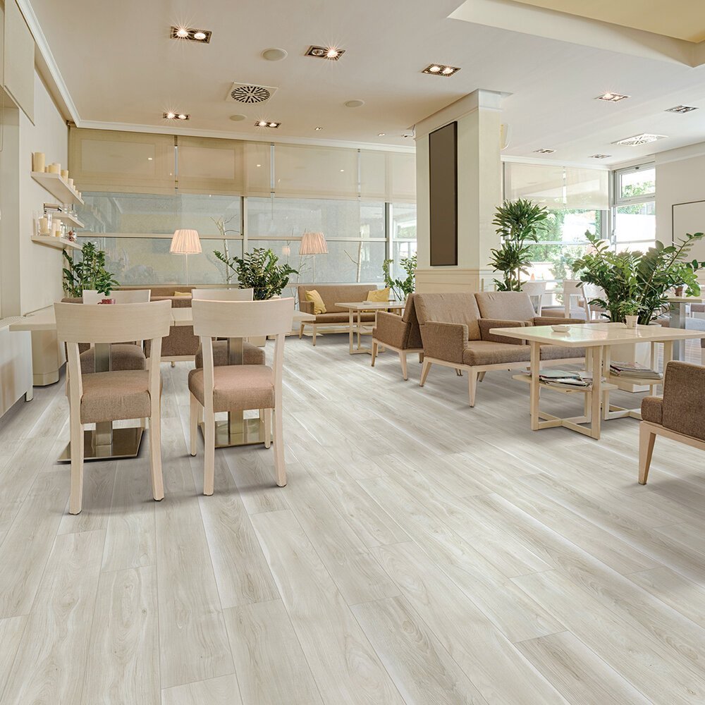 Next Floor Coastal Resort - Mineral White Maple 439 051