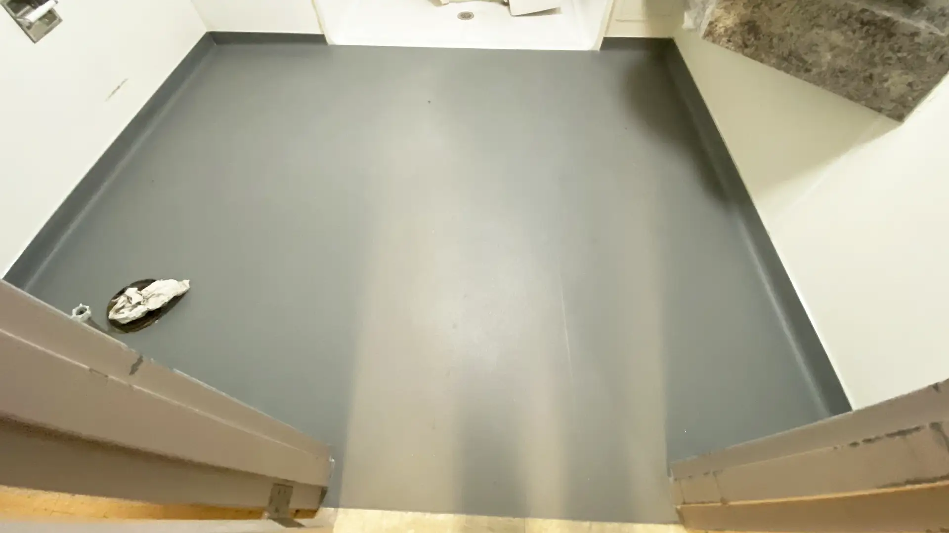 Forbo Surestep Safety Vinyl Flooring Installation in a College Residence by Petun Flooring