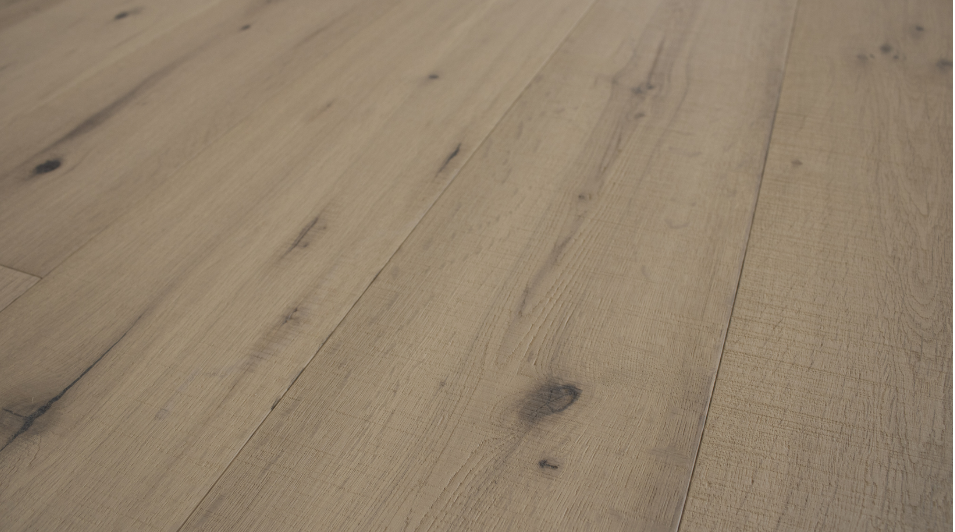 Stratus Grandeur Engineered Oak - Image 2