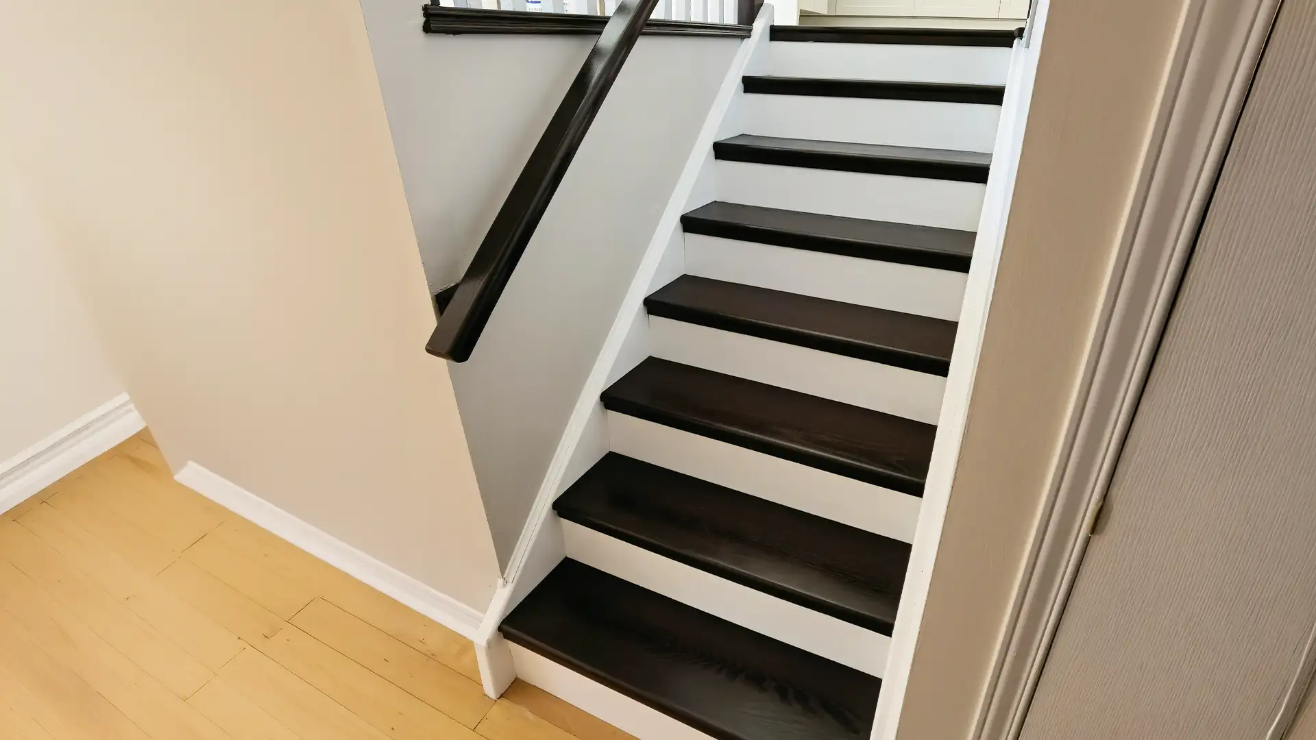 Custom Hardwood Stair Installation for a Waterloo Residential Home by Petun Flooring